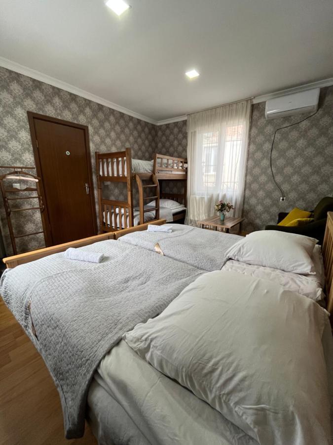 Hillside Guesthouse 보르조미 외부 사진