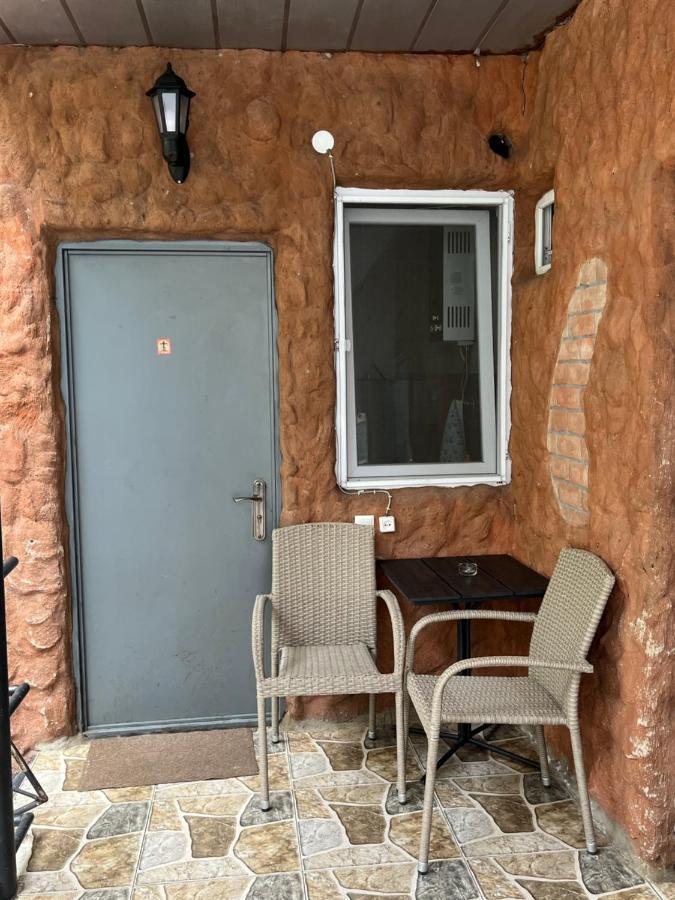 Hillside Guesthouse 보르조미 외부 사진