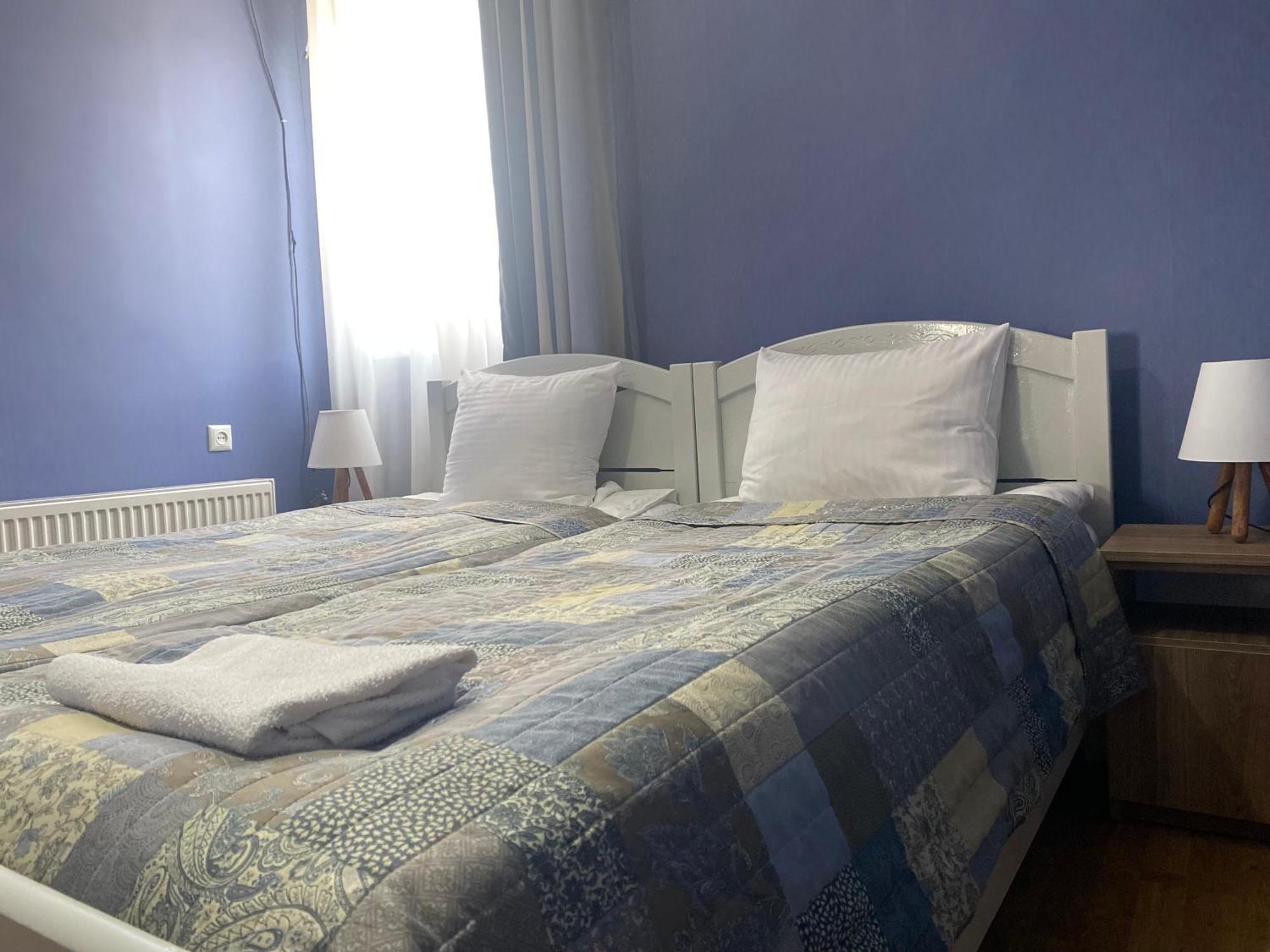 Hillside Guesthouse 보르조미 외부 사진