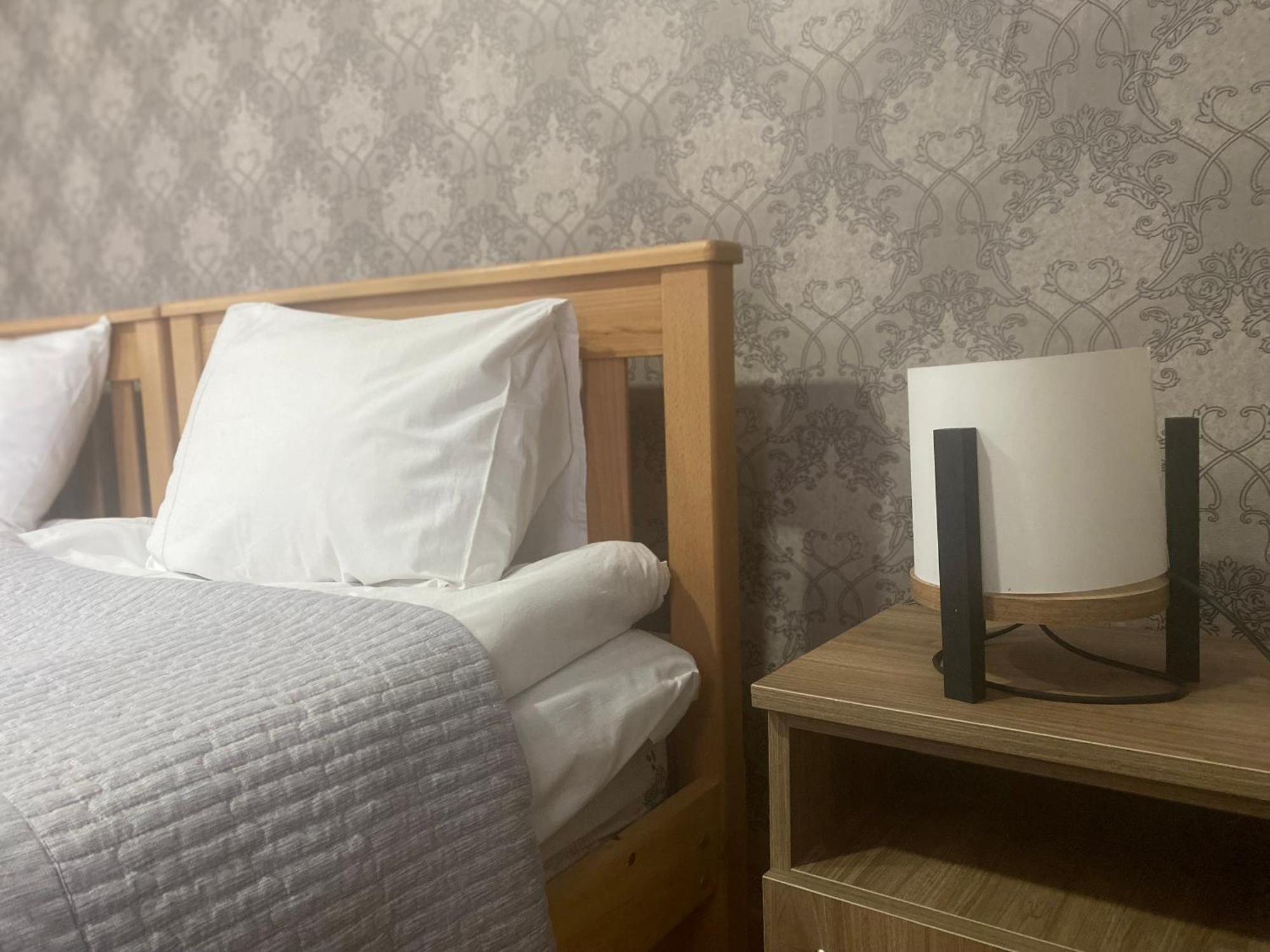 Hillside Guesthouse 보르조미 외부 사진