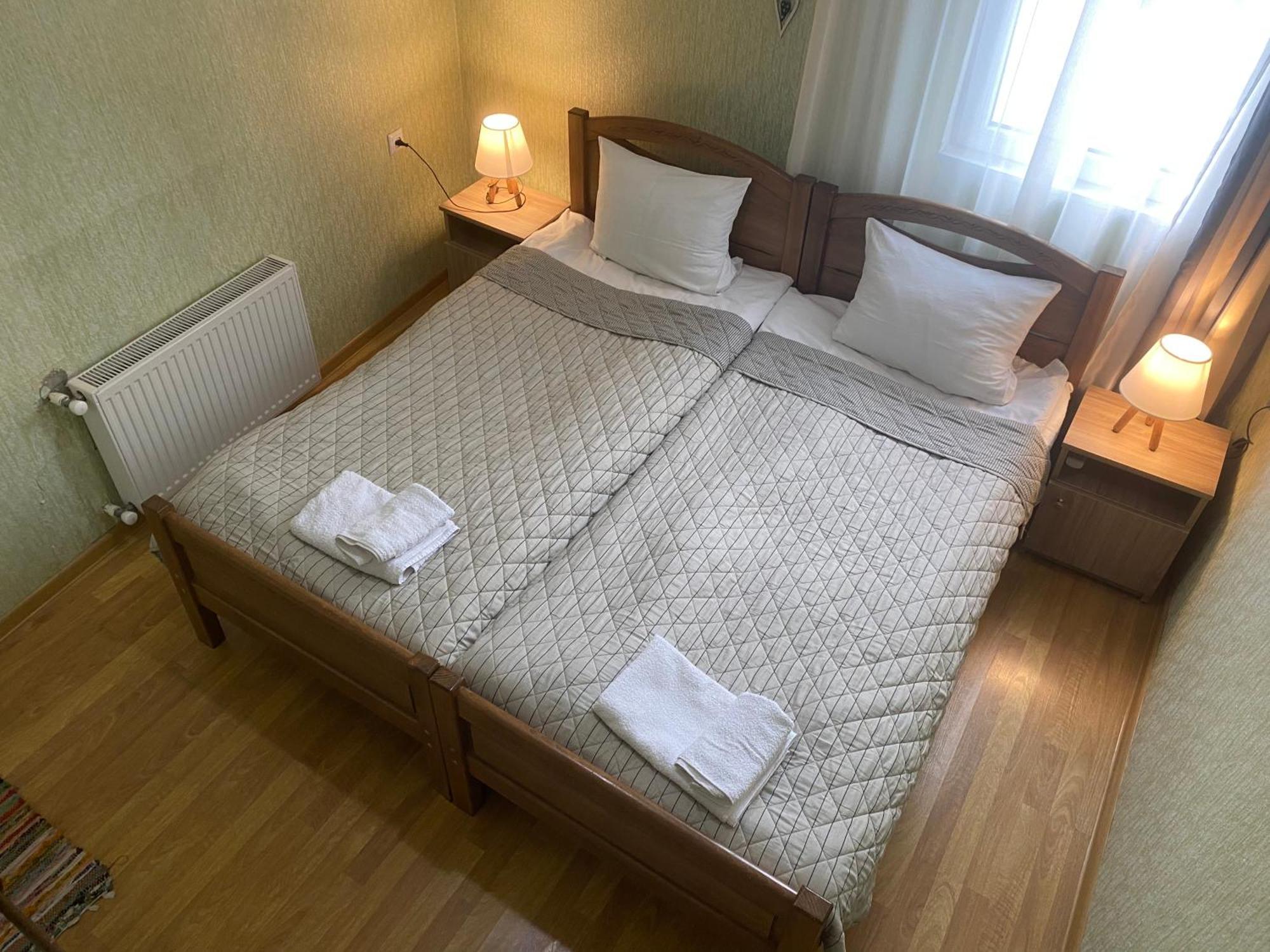 Hillside Guesthouse 보르조미 외부 사진